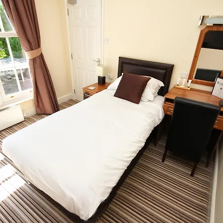 The Lawns Guest House Retford Exterior photo