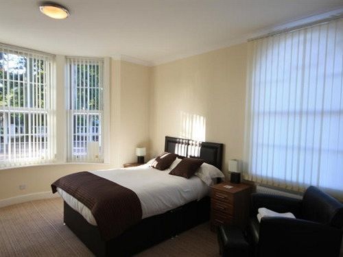 Гостевой дом The Lawns 4*