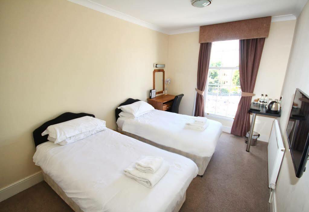 The Lawns Guest house